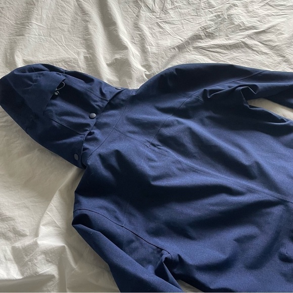 [s] Patagonia Deep Blue Outer Shell Lightly Lined Spring Rain Jacket - Picture 9 of 14